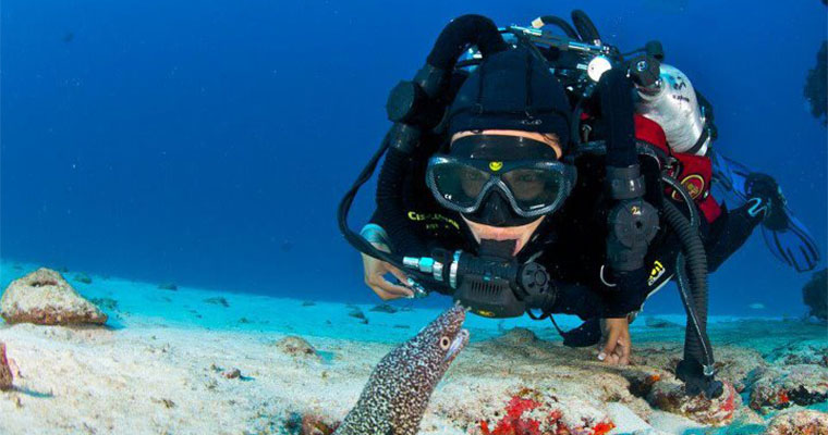 Scuba 2 Tank Cancun 