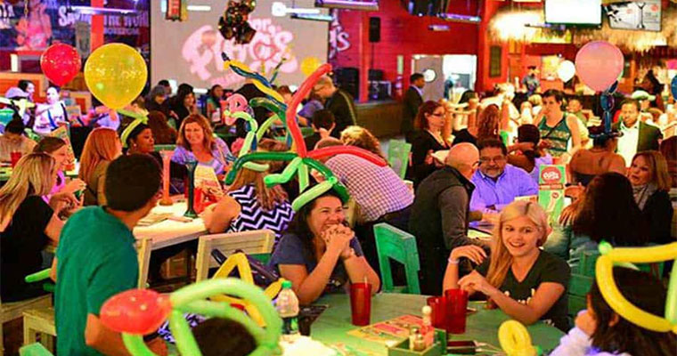 Sr. Frogs Cancun Nightclub 